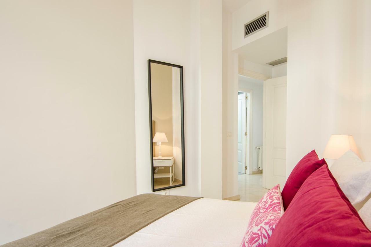 Cruz Apartment Madrid Esterno foto